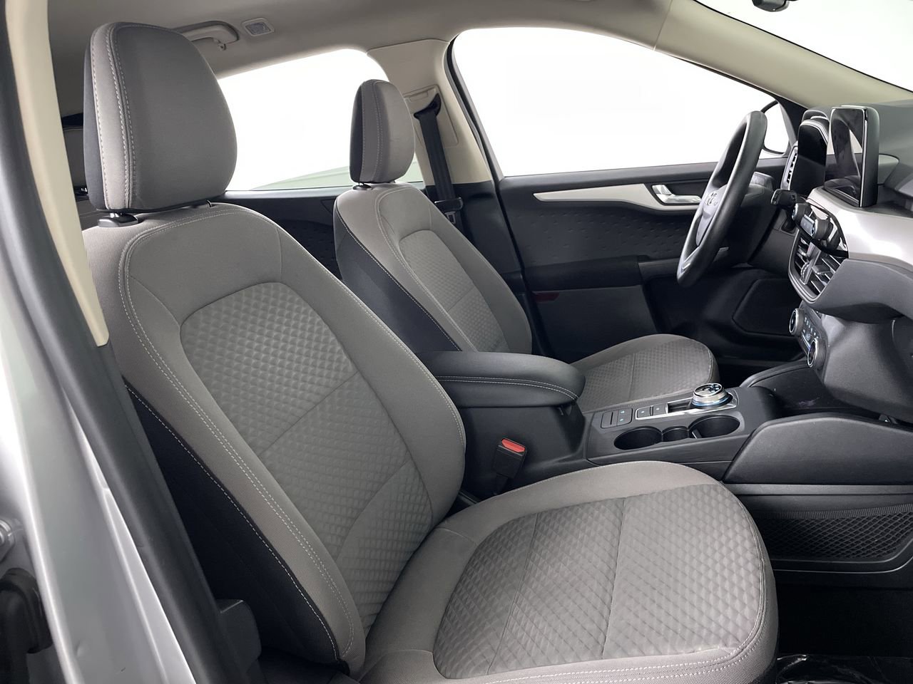 Used 2020 Ford Escape SE AWD/4WD image 25