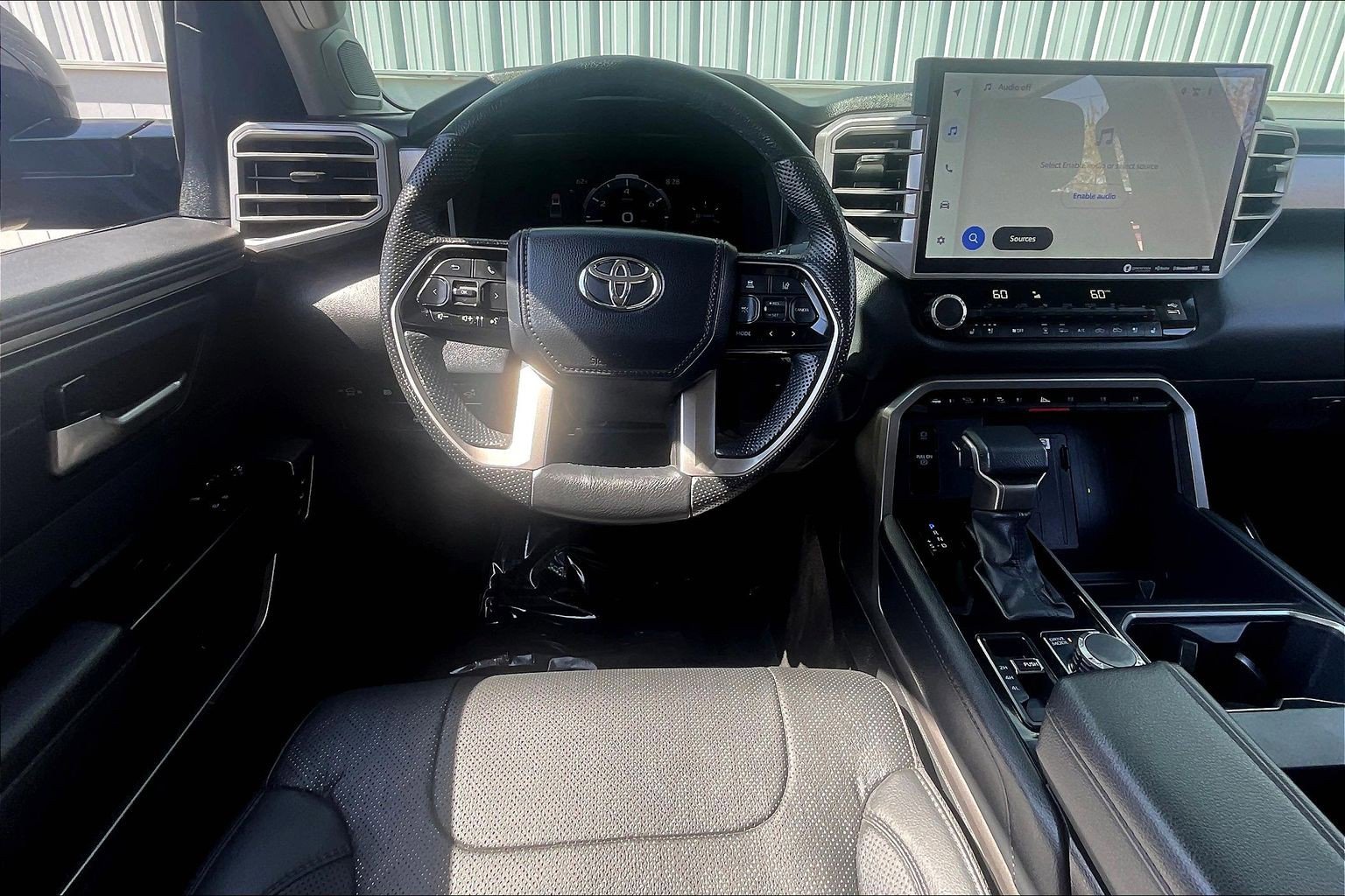 Used 2024 Toyota Tundra Limited AWD/4WD image 6