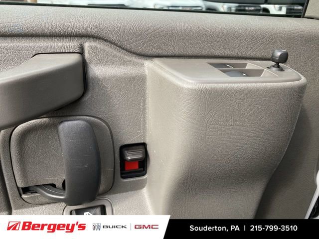 Certified 2024 GMC Savana 2500 w/ Driver Convenience Package image 27