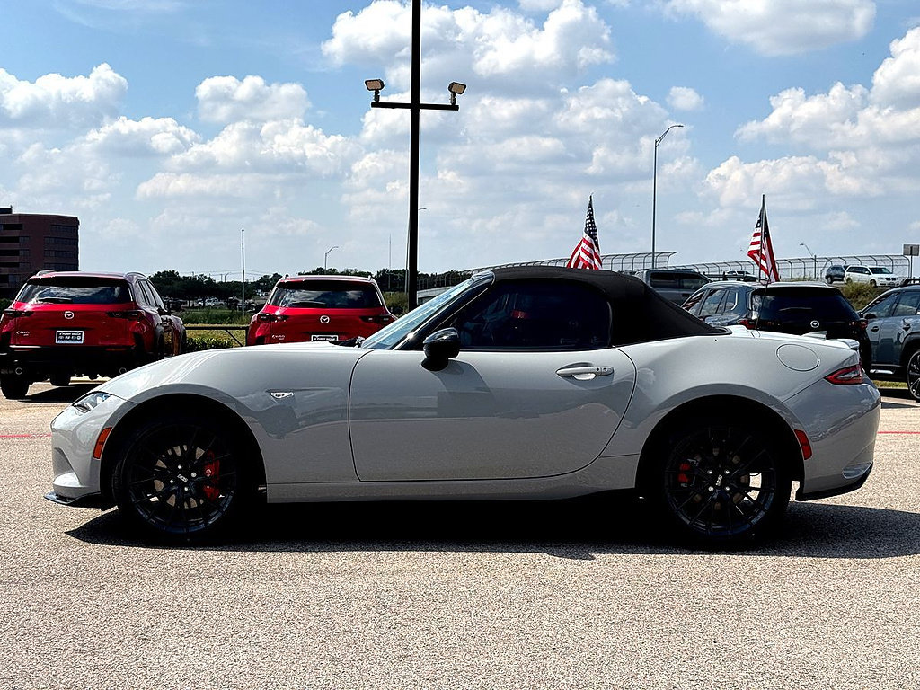 New 2026 MAZDA MX-5 Miata Club w/ Brembo/BBS/Recaro Package RWD image 5
