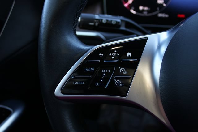 Certified 2024 Mercedes-Benz GLC 300 4MATIC image 8