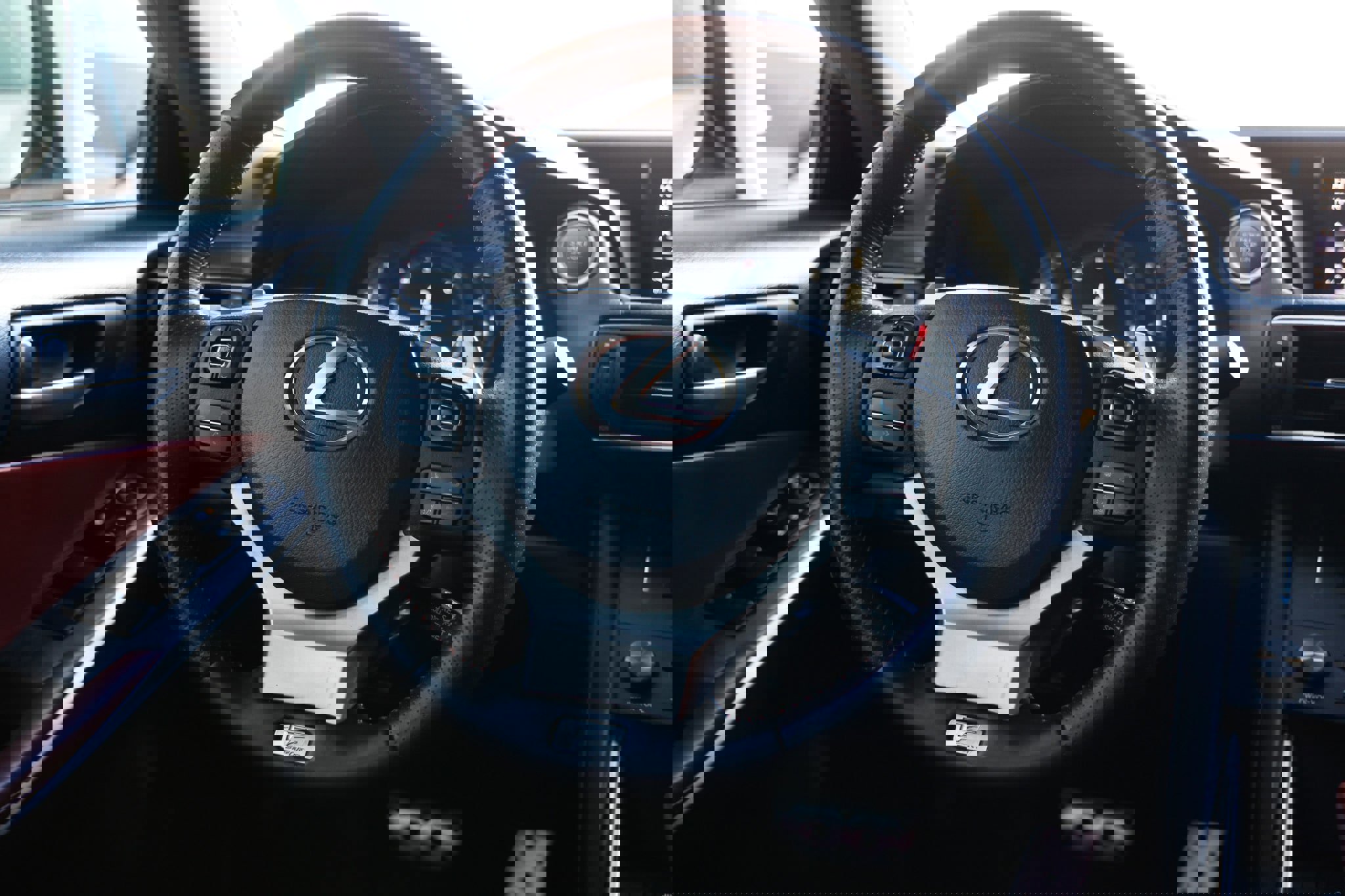 Used 2019 Lexus IS 300 AWD image 32