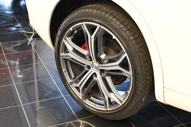 Used 2023 Maserati Levante GT AWD/4WD image 47