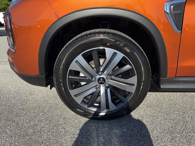 New 2026 Mitsubishi Outlander Sport SE AWD/4WD image 9
