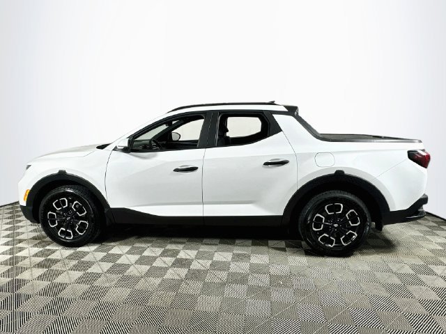 Used 2022 Hyundai Santa Cruz SEL w/ Activity Package FWD image 6