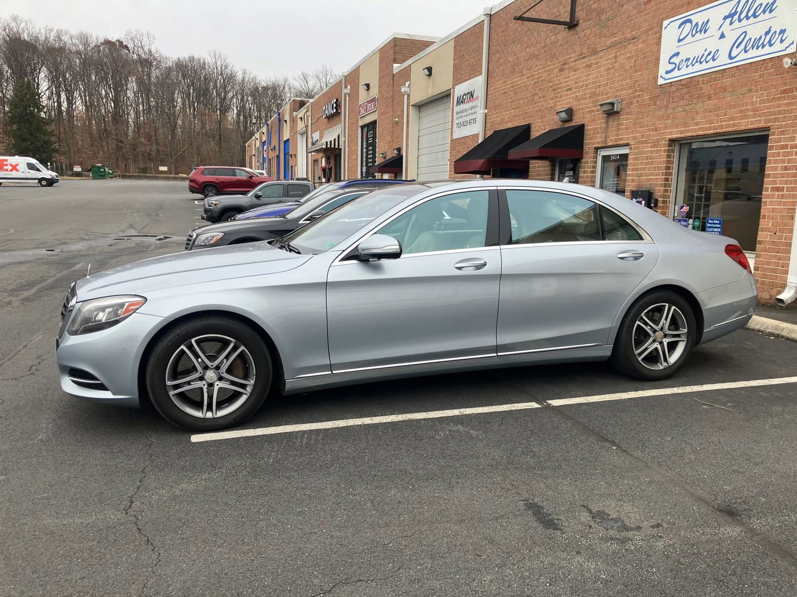 Used 2016 Mercedes-Benz S 550 4MATIC Sedan image 5