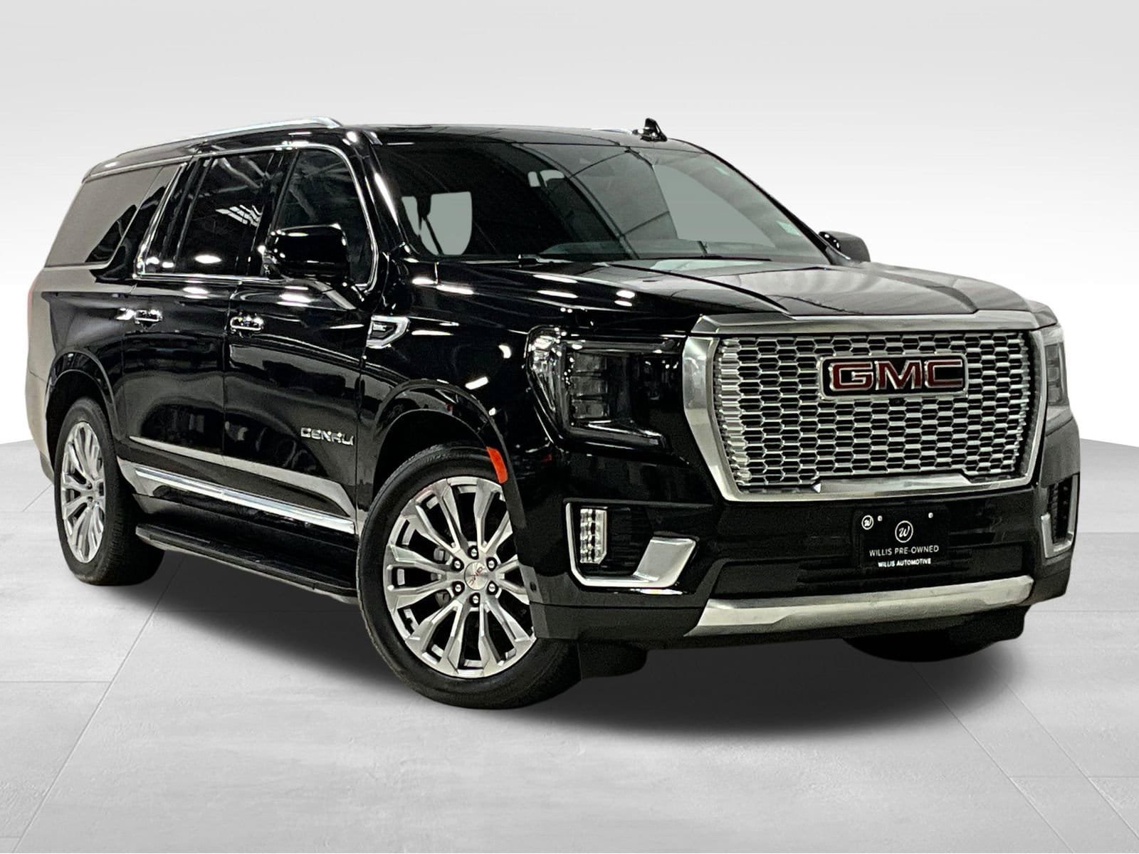 Used 2024 GMC Yukon XL Denali w/ Advanced Technology Package AWD/4WD image 1