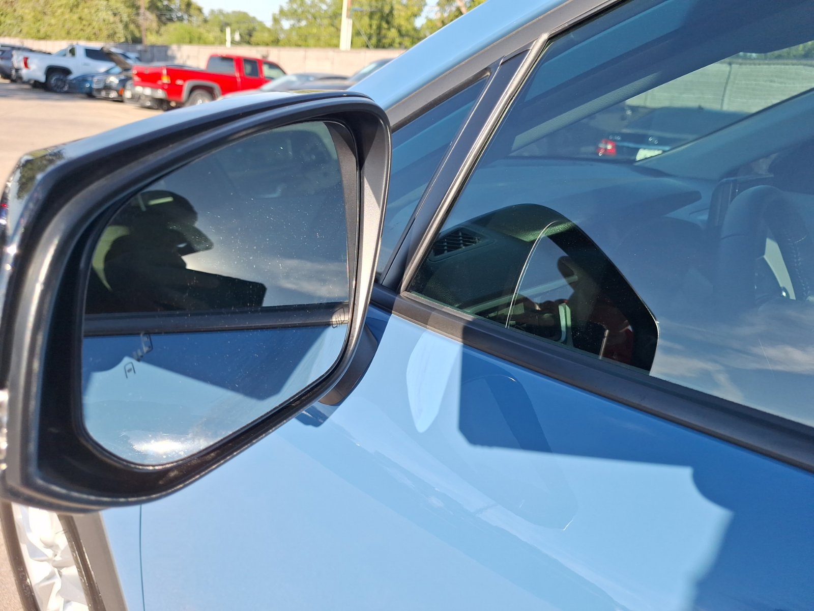 Used 2026 Toyota Corolla Cross LE w/ Moonroof Package FWD image 14
