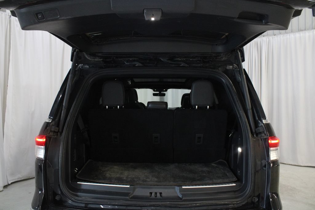 Certified 2023 Lincoln Navigator Black Label AWD/4WD image 32