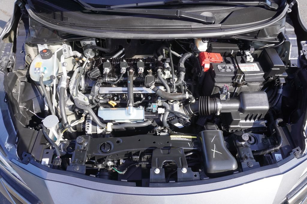 Certified 2024 Nissan Versa SR FWD image 7