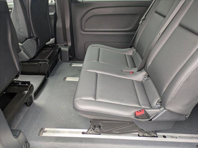 Used 2023 Mercedes-Benz Metris Passenger image 18