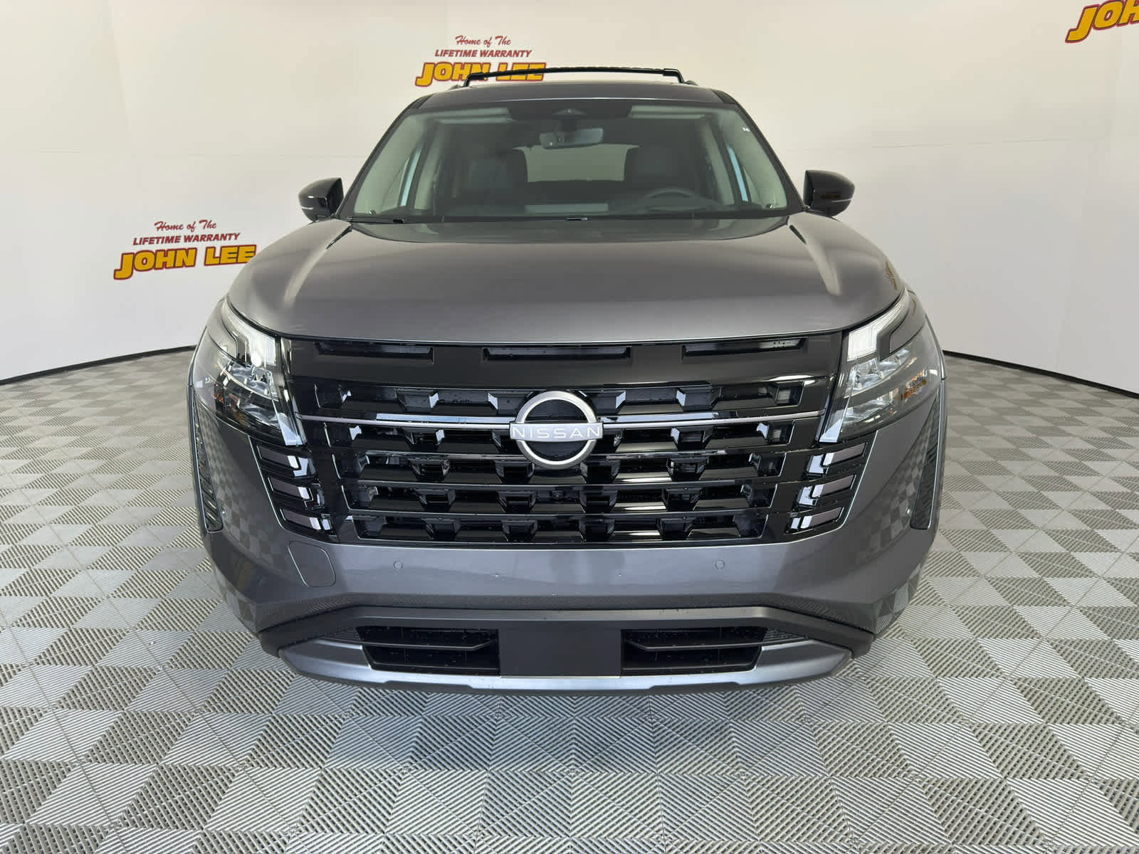 New 2026 Nissan Pathfinder Platinum image 9