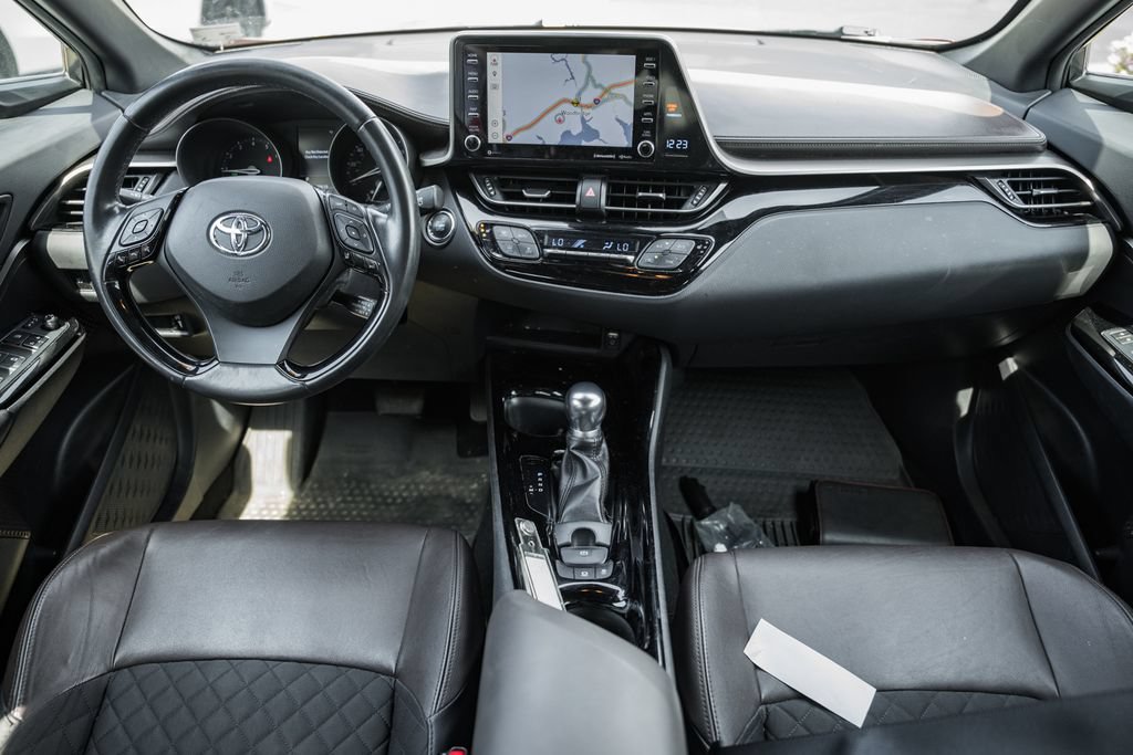 Used 2019 Toyota C-HR Limited FWD image 20