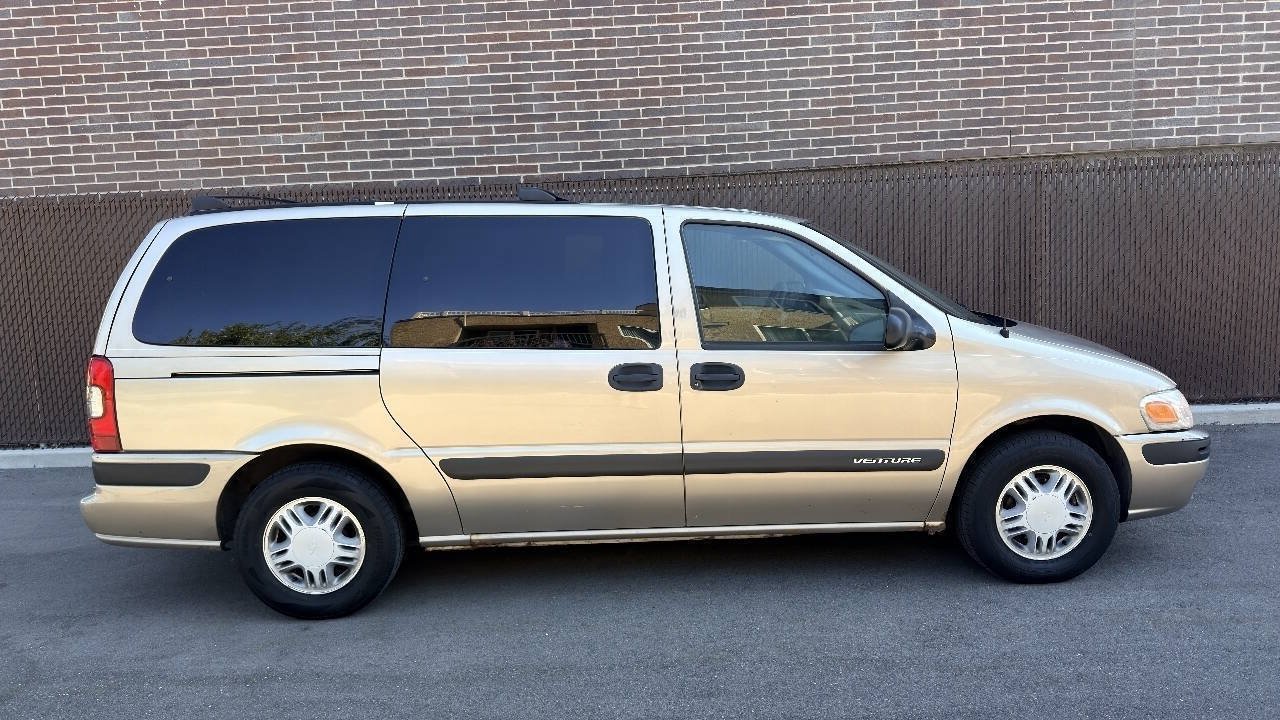 Used 2003 Chevrolet Venture LS w/ Convenience Package