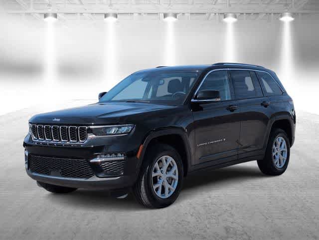 Used 2023 Jeep Grand Cherokee Limited AWD/4WD image 4