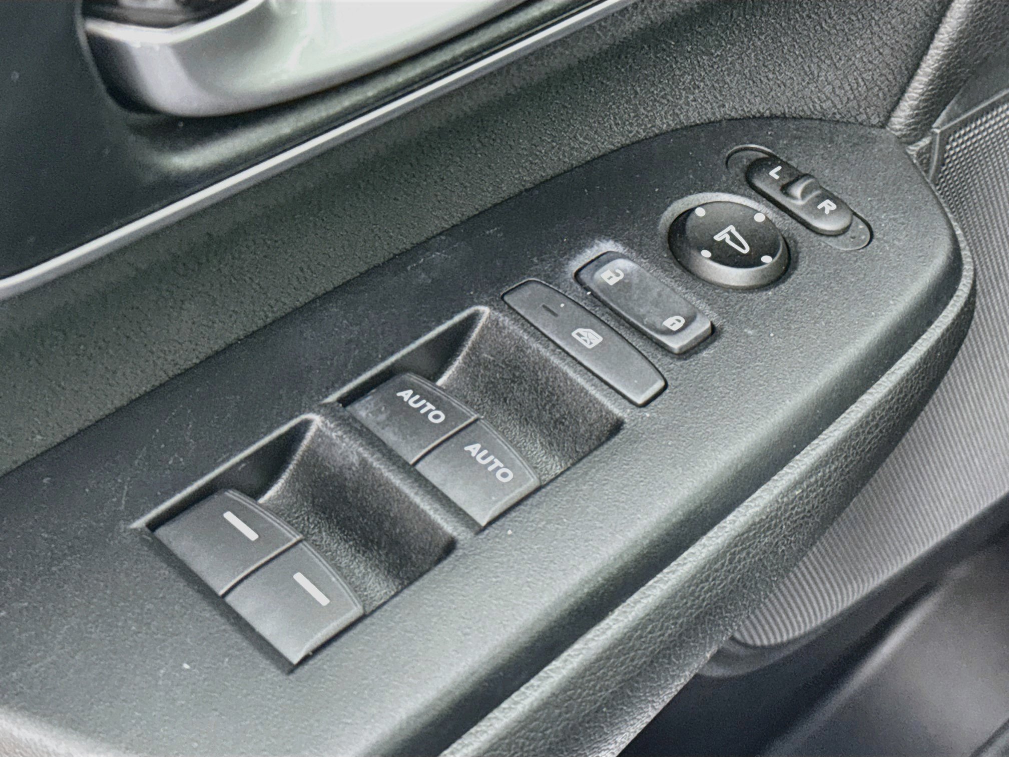 Certified 2019 Honda CR-V EX image 17