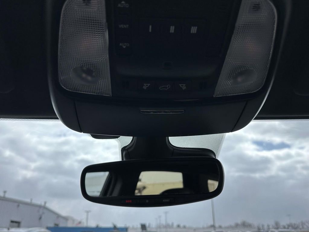 Used 2023 Dodge Durango GT image 33