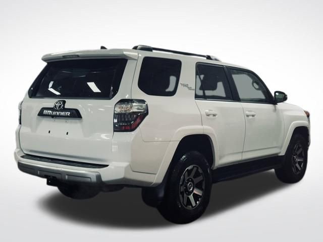 Used 2024 Toyota 4Runner TRD Off-Road Premium image 6