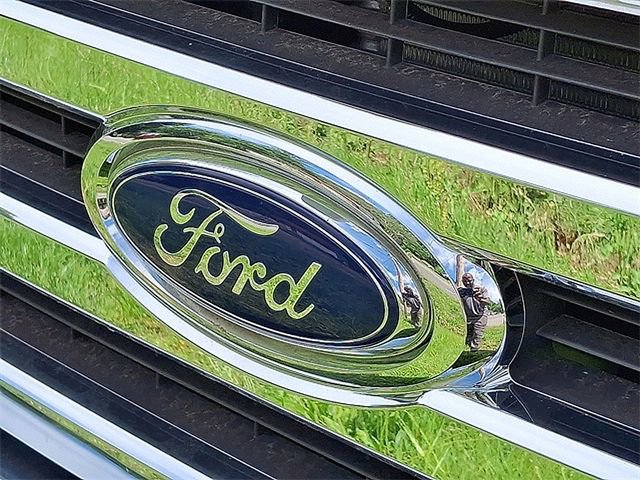 New 2024 Ford E-450 and Econoline 450 Super Duty w/ Driver's Safety Package RWD image 5