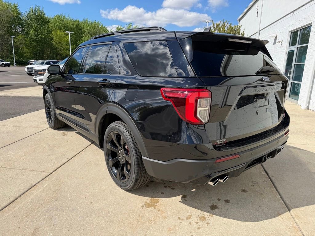 Used 2024 Ford Explorer ST w/ Equipment Group 401A AWD/4WD image 7