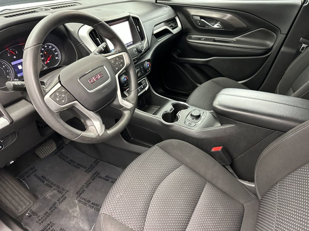 Used 2022 GMC Terrain SLE w/ Driver Convenience Package FWD image 9