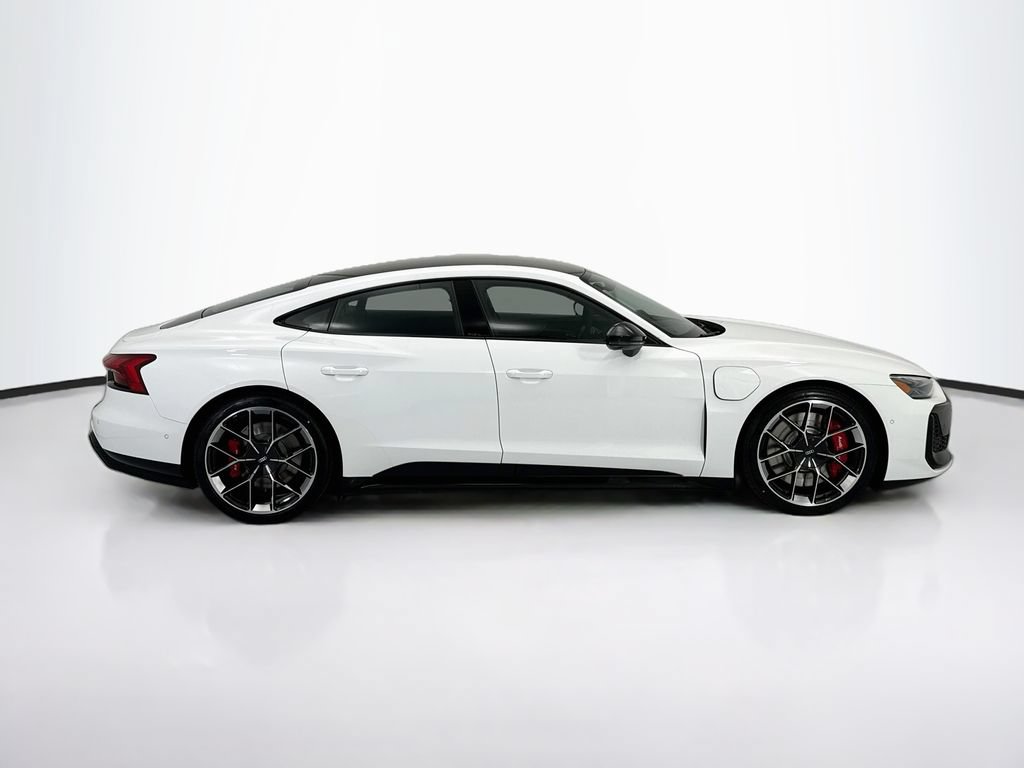 New 2026 Audi RS e-tron GT performance AWD/4WD image 4