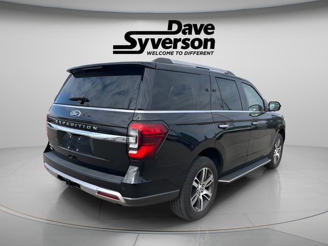 Used 2022 Ford Expedition Limited AWD/4WD image 4