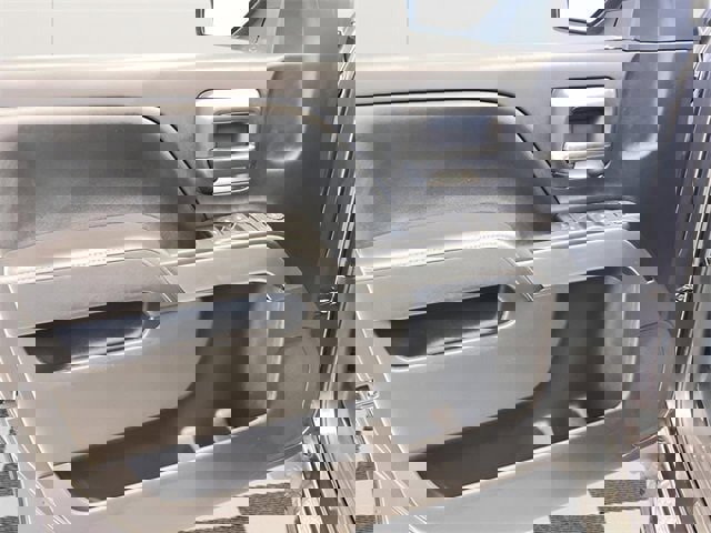 Used 2016 Chevrolet Silverado 1500 LT w/ All Star Edition image 15