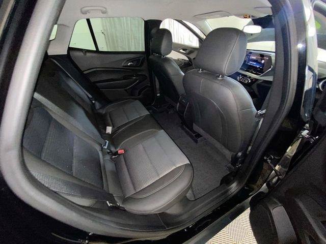 Used 2024 Chevrolet Trax LT w/ Driver Confidence Package FWD image 36