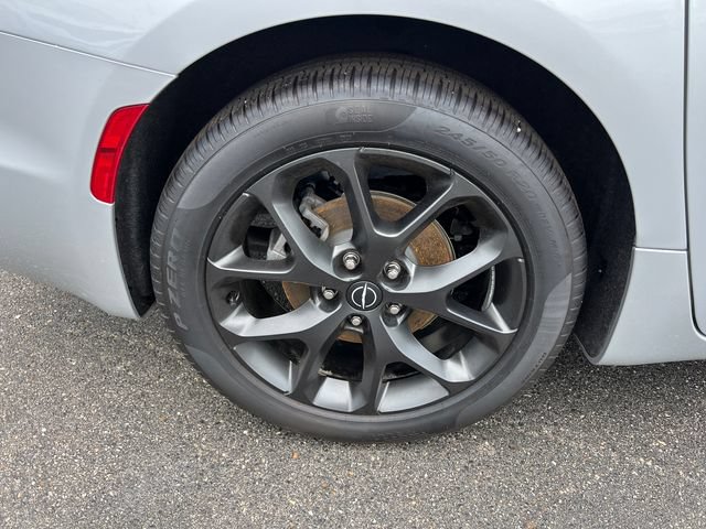 New 2026 Chrysler Pacifica Select w/ S Appearance Package FWD image 9