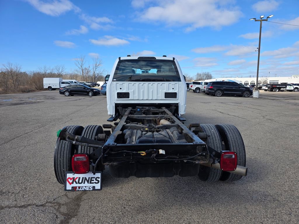Used 2021 Ford F450 XL w/ Power Equipment Group AWD/4WD image 7