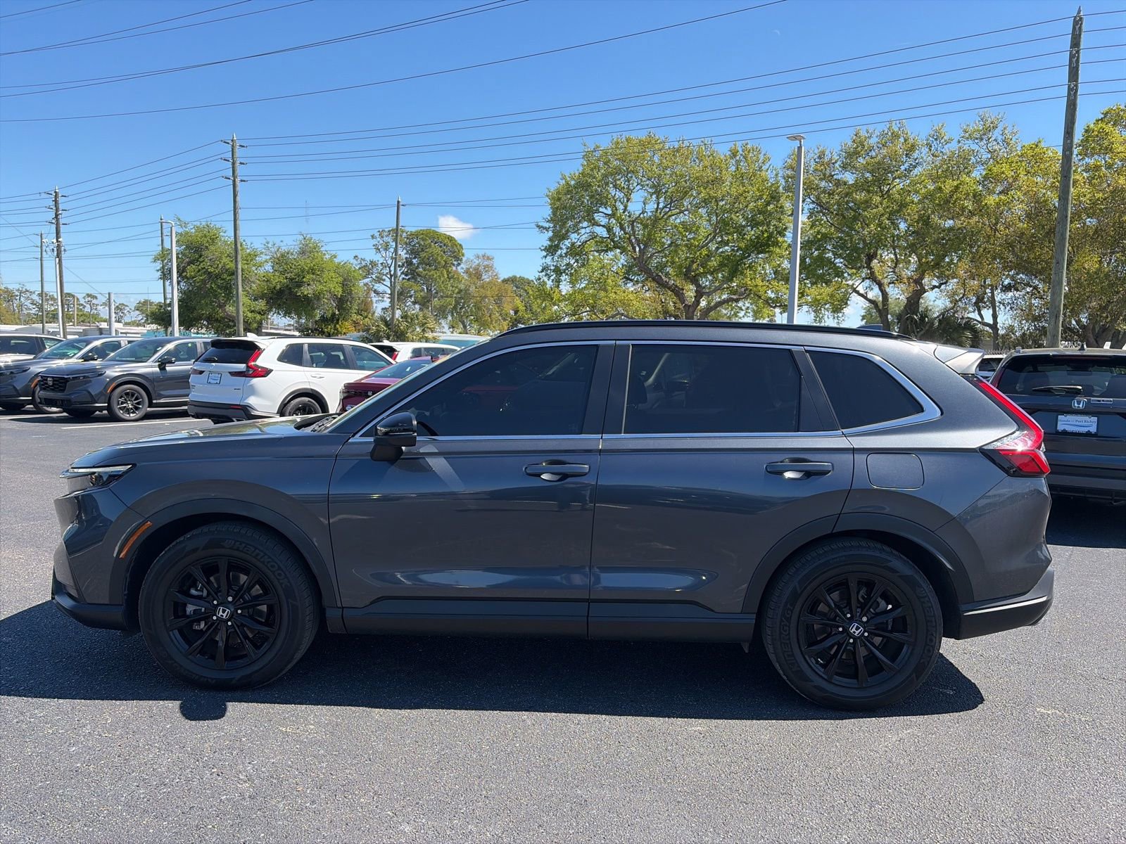 Used 2023 Honda CR-V Sport image 4