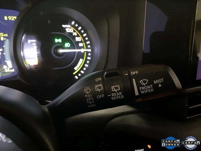 Used 2025 Jeep Wrangler Unlimited Sahara w/ Safety Group image 33