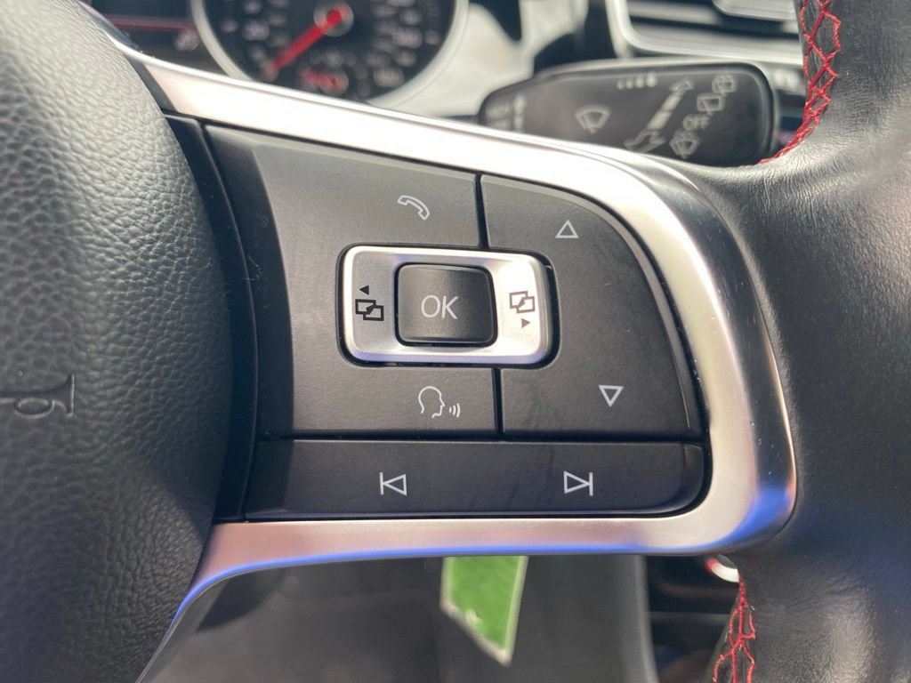 Used 2018 Volkswagen GTI S FWD image 21