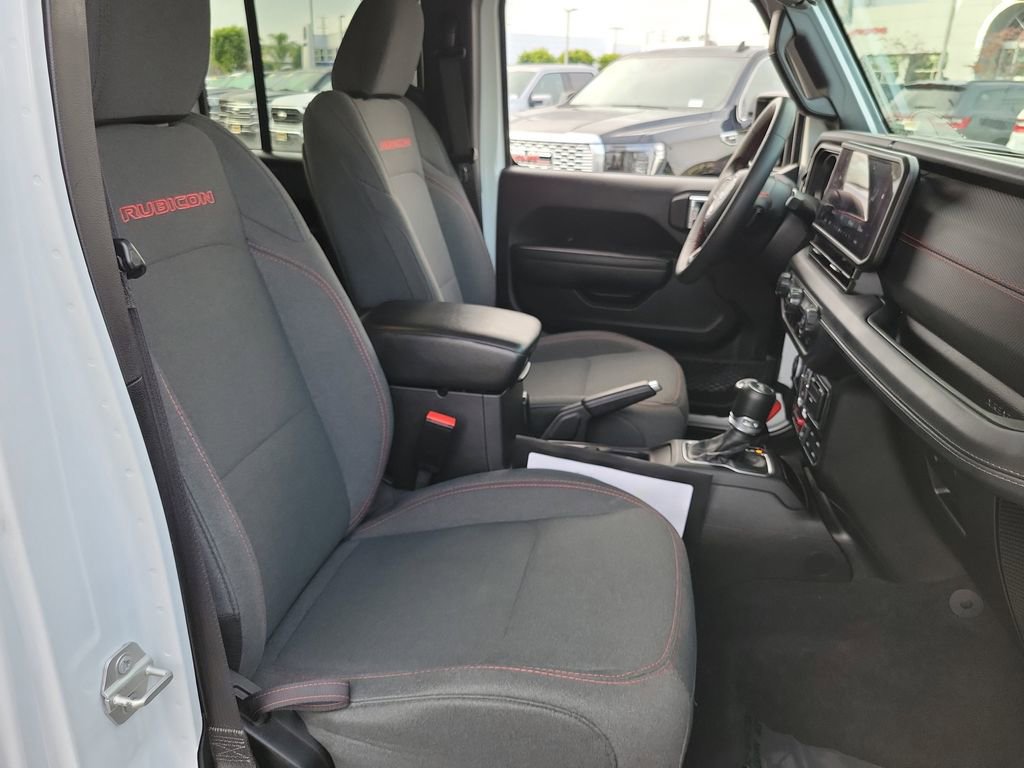 Used 2024 Jeep Wrangler Rubicon image 19