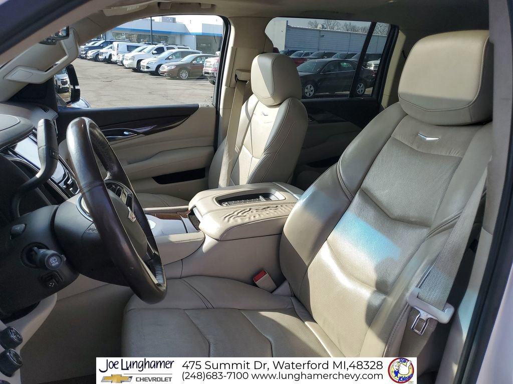 Certified 2016 Cadillac Escalade ESV Luxury image 21