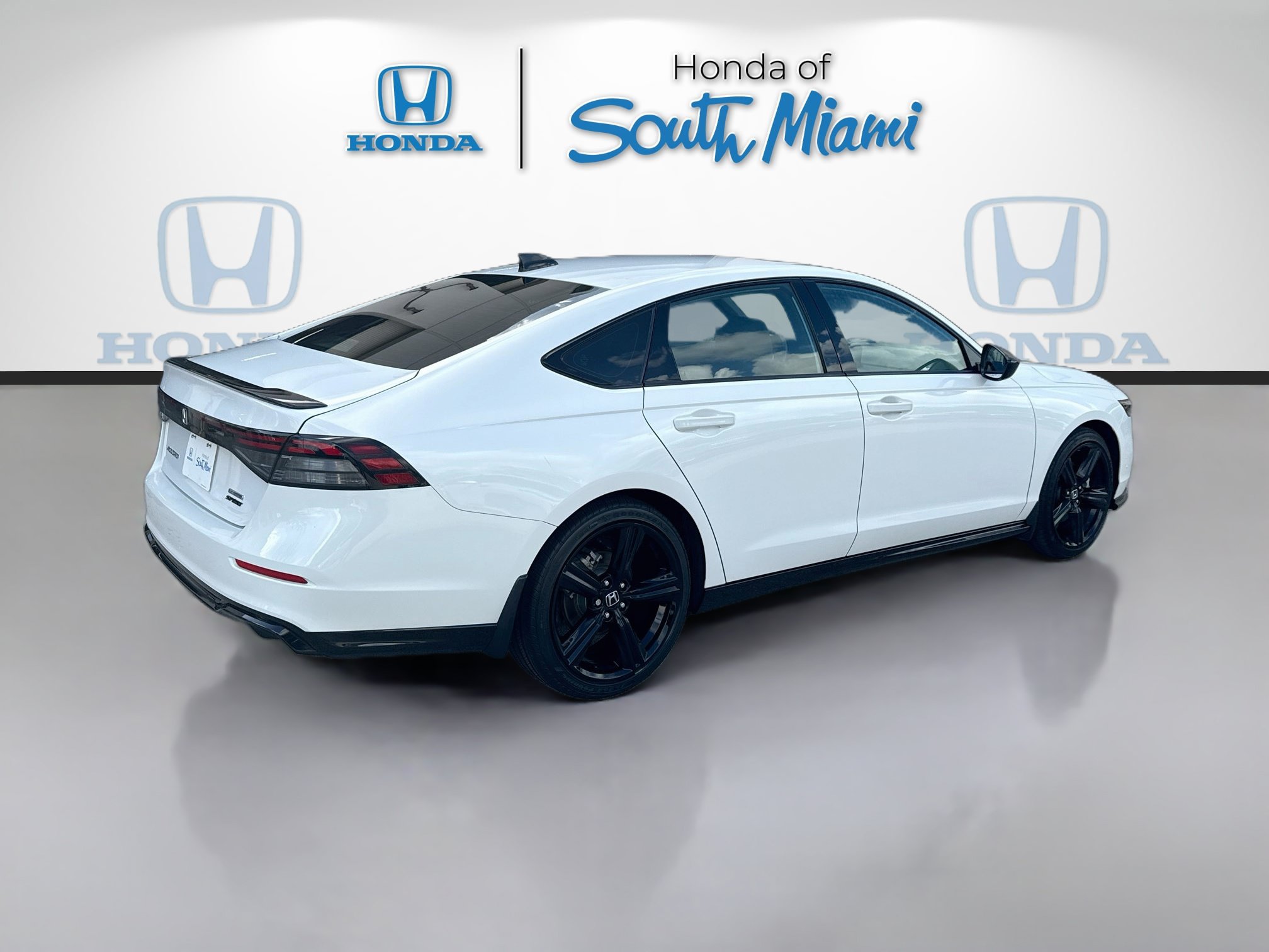 Certified 2025 Honda Accord Sport image 7