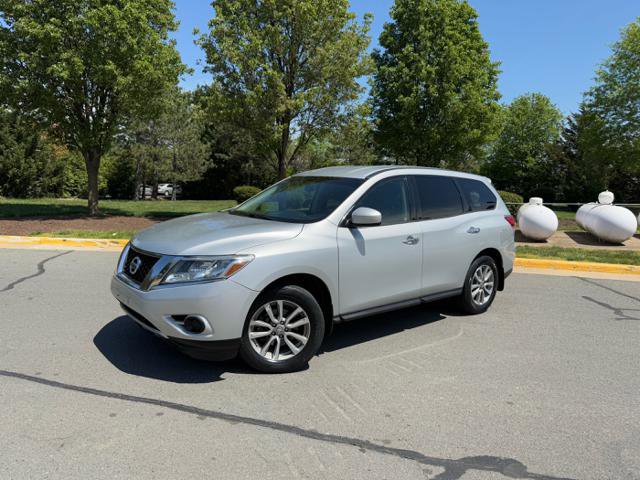 Used 2014 Nissan Pathfinder S