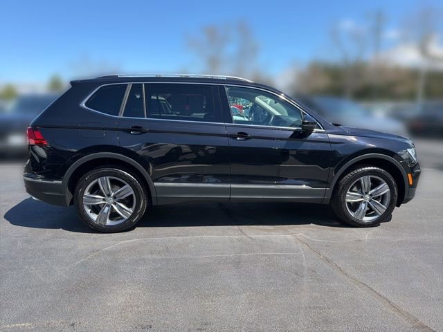 Used 2020 Volkswagen Tiguan SEL AWD/4WD image 8