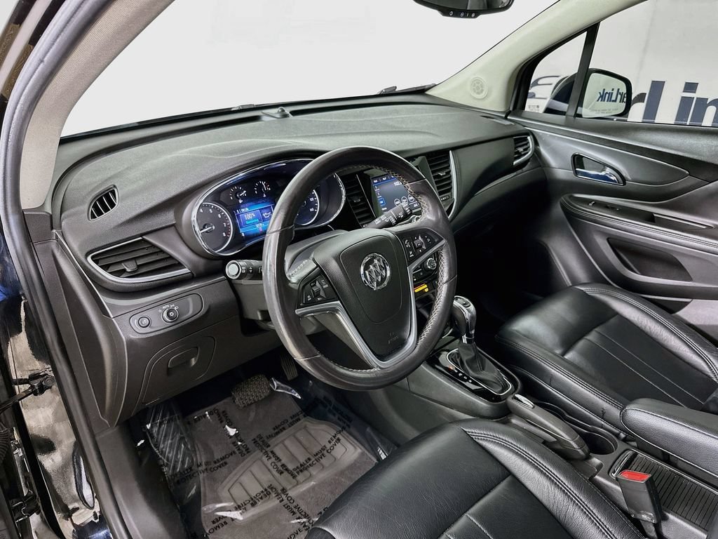 Used 2021 Buick Encore Preferred AWD/4WD image 10