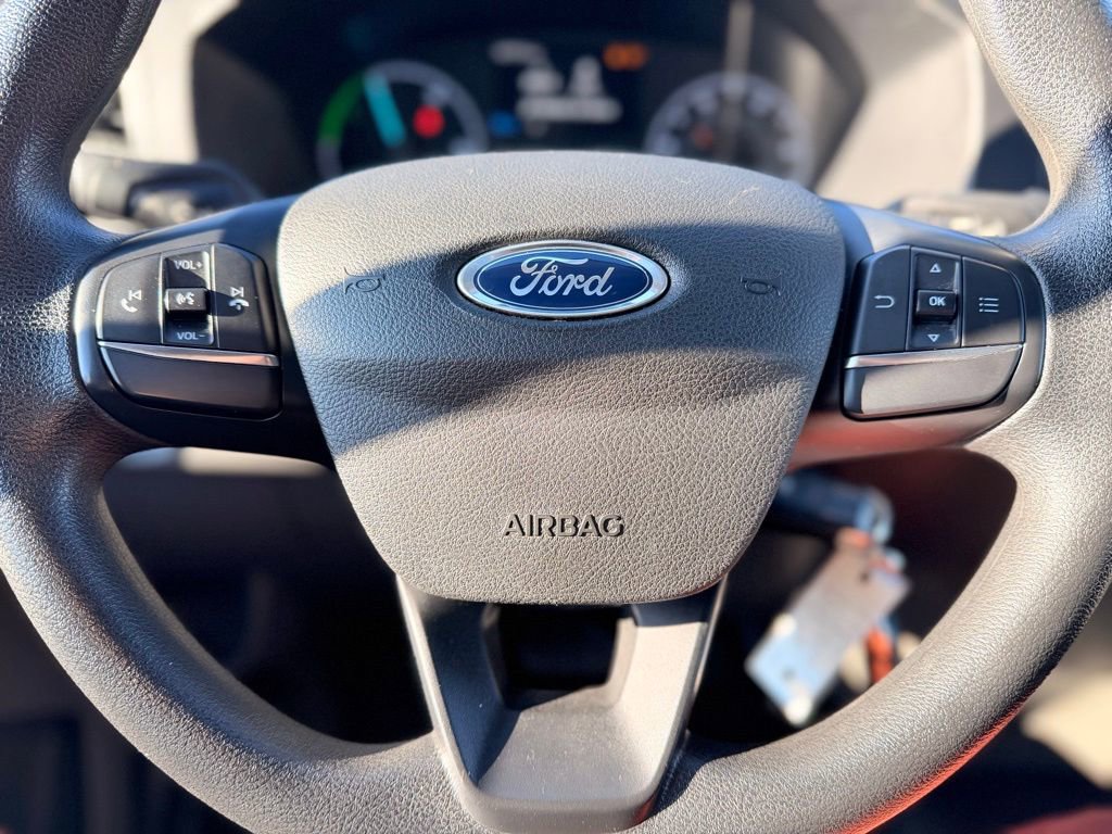 Used 2022 Ford E-Transit 148 High Roof Extended image 24