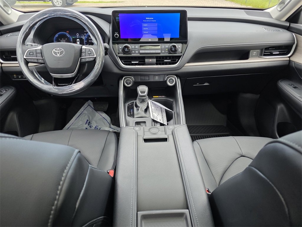 New 2026 Toyota Grand Highlander Limited image 5