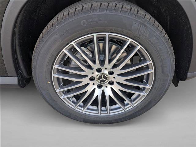 Used 2026 Mercedes-Benz GLC 300 image 14