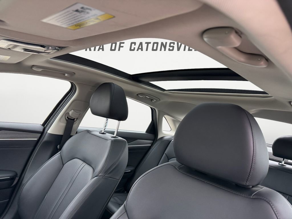 Used 2025 Kia K5 EX image 17