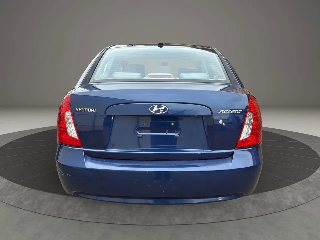 Used 2010 Hyundai Accent GLS w/ Premium Pkg 4 image 6