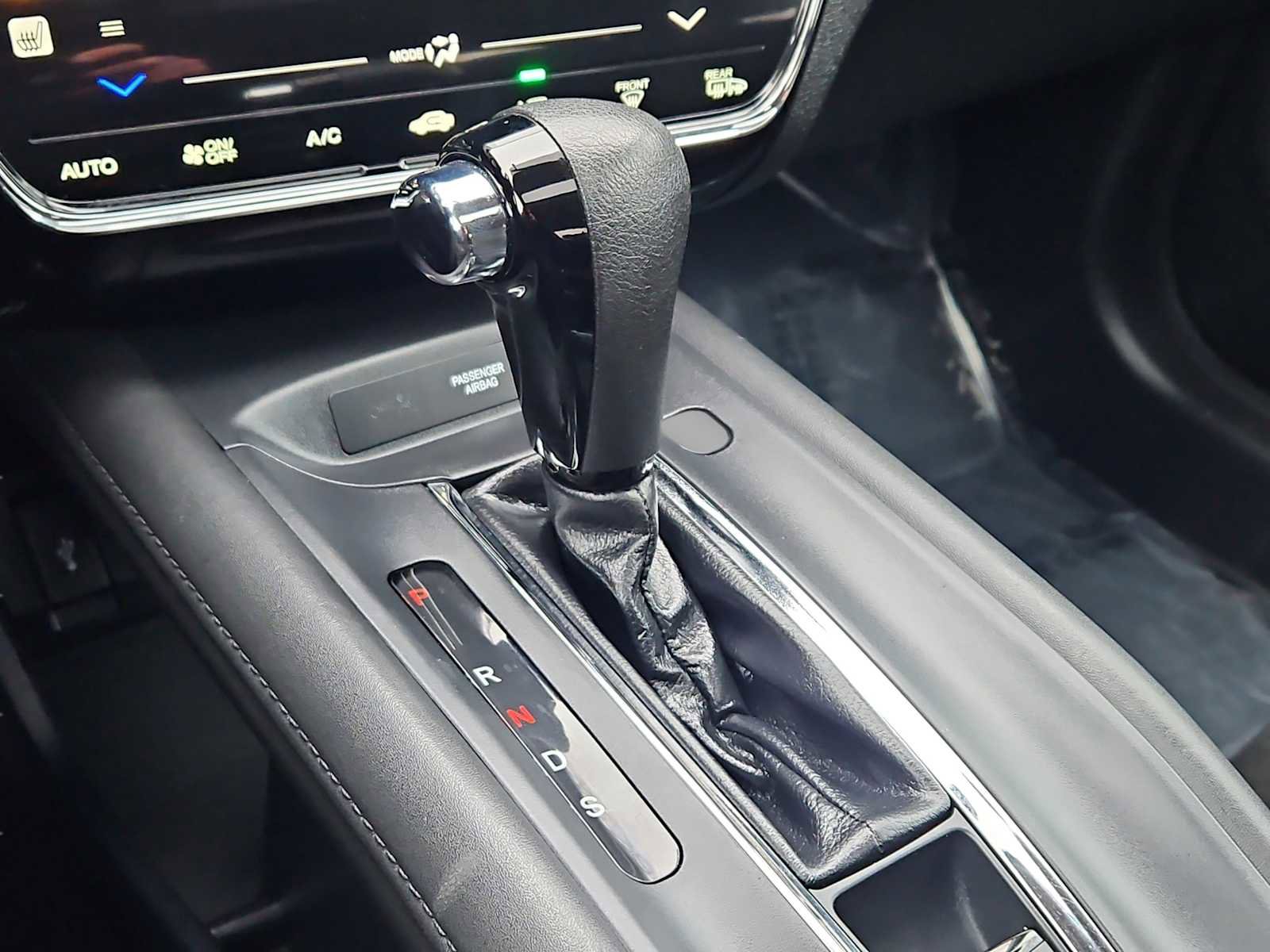 Used 2017 Honda HR-V EX image 25