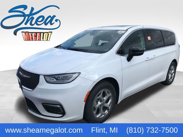 Used 2024 Chrysler Pacifica Limited