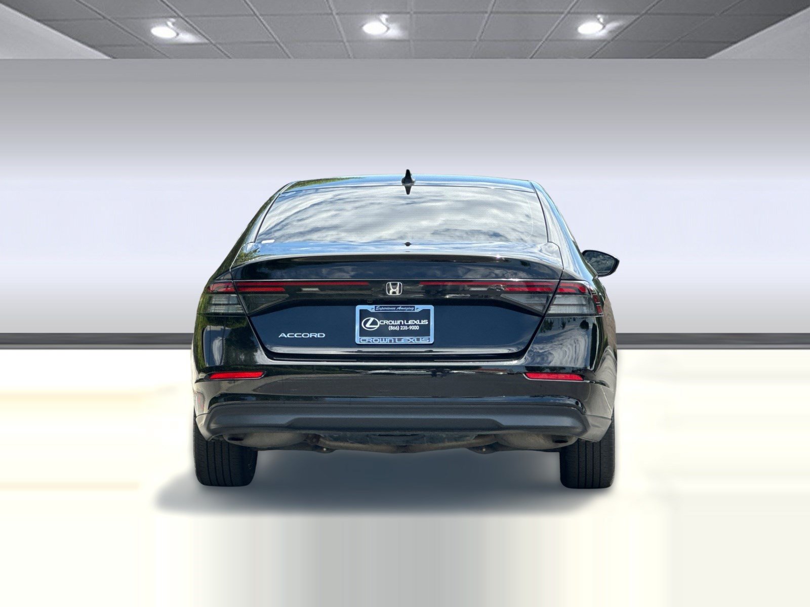 Used 2024 Honda Accord EX image 10