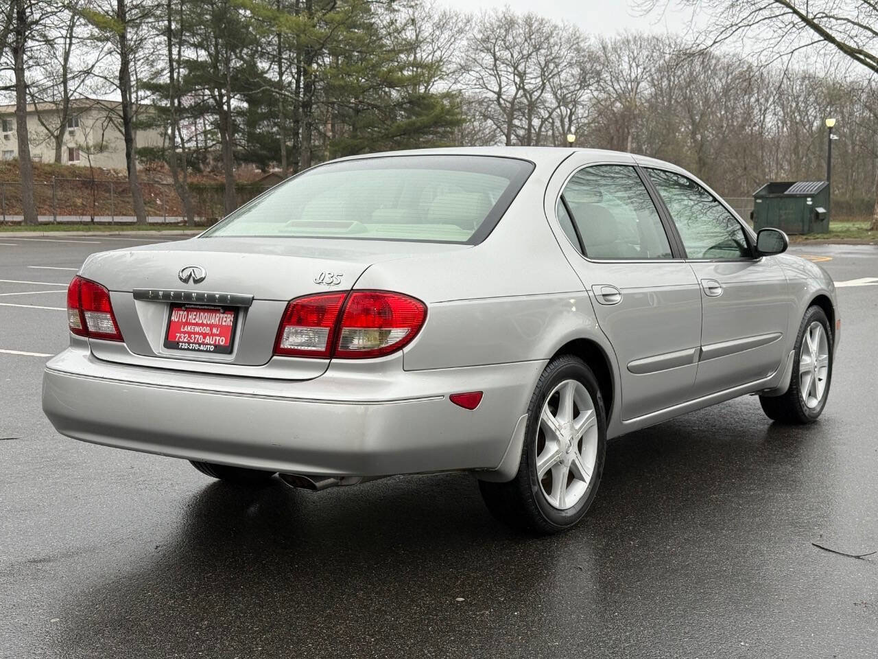 Used 2003 INFINITI I35 w/ Sunroof & Sunshade Pkg image 5