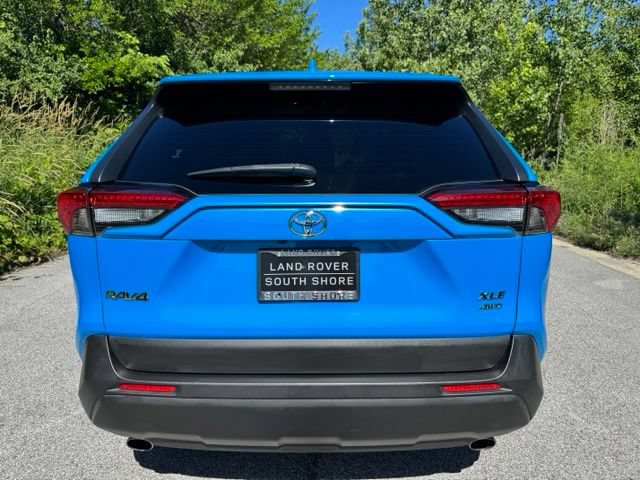 Used 2019 Toyota RAV4 XLE w/ Convenience Package AWD/4WD image 6